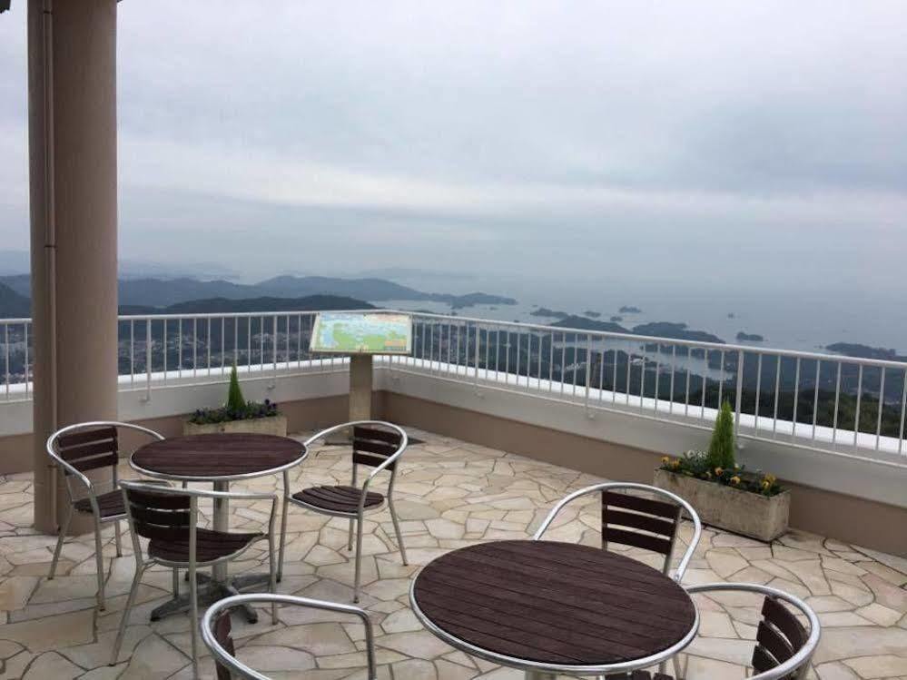 Yumihari-No-Oka Hotel Sasebo Dış mekan fotoğraf